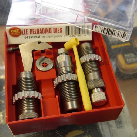 Lee dies set 44 Magnum USED
